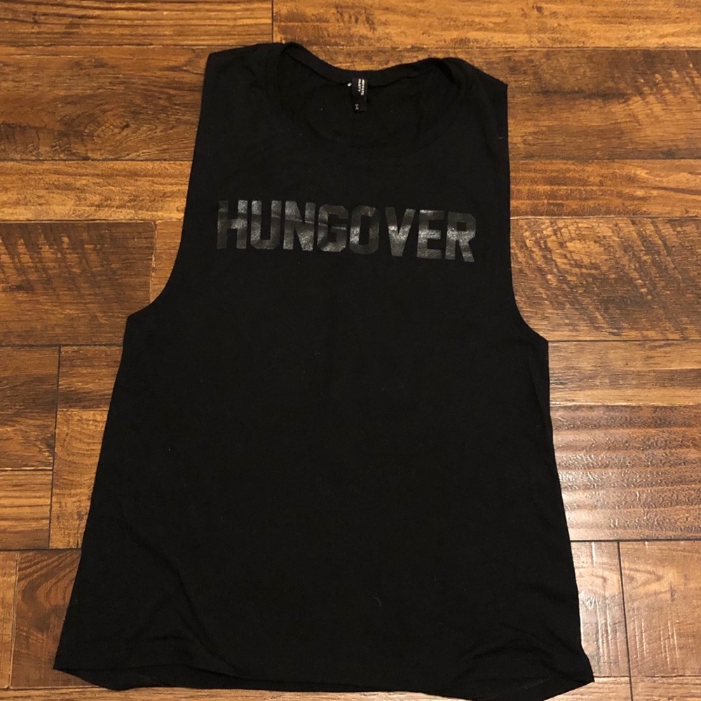 Private party “Hungover” loose tank size M